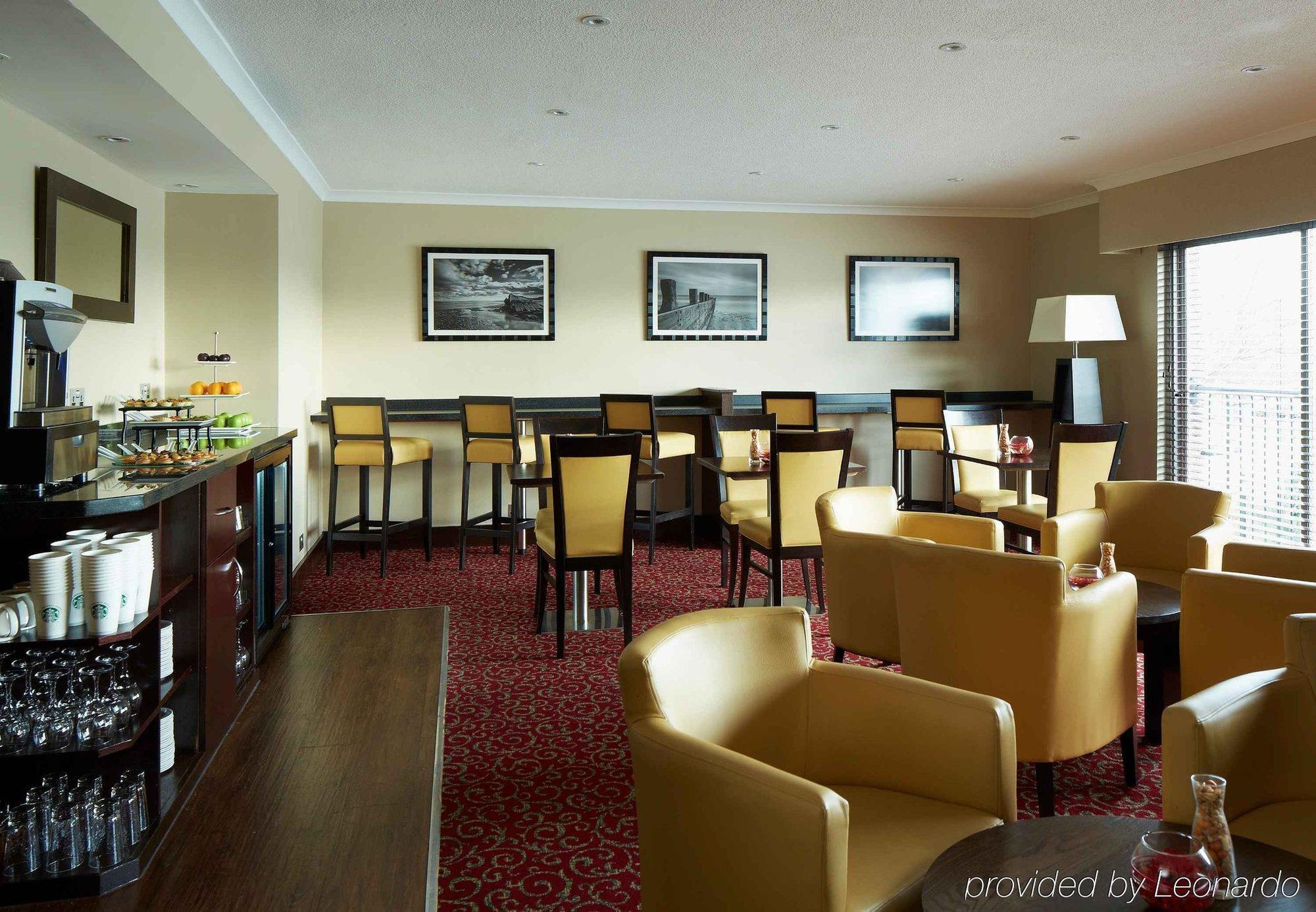 The Aberdeen Dyce Hotel Exterior photo